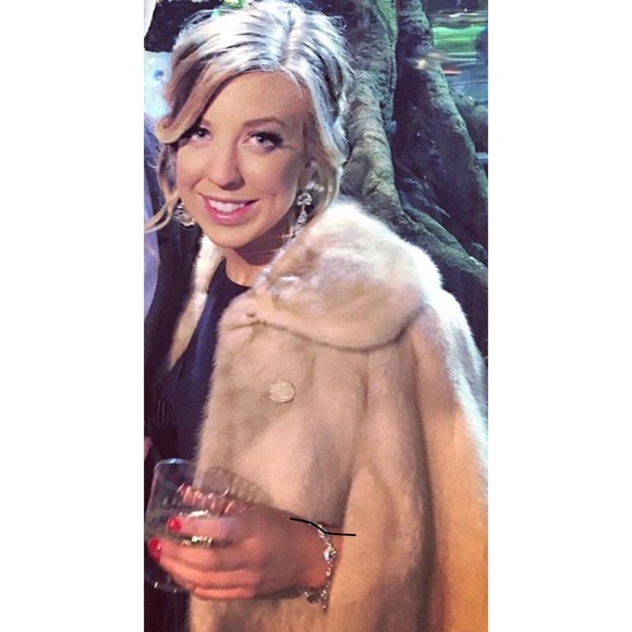 Meet your Posher, Chelsea - Picture 2 of 7